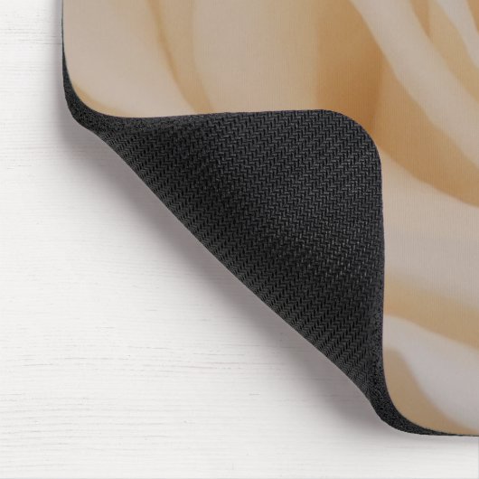 Cremefarbene Rose schließen Mousepad (Ecke)