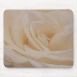 Cremefarbene Rose schließen Mousepad