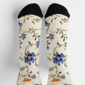 Cremefarbene Socken mit kompliziertem Blau und Ora (Oben)
