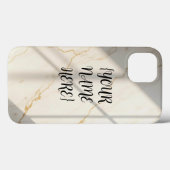 Cremefarbenes Marmor-Monogramm iPhone 13 Hülle (Rückseite (Horizontal))