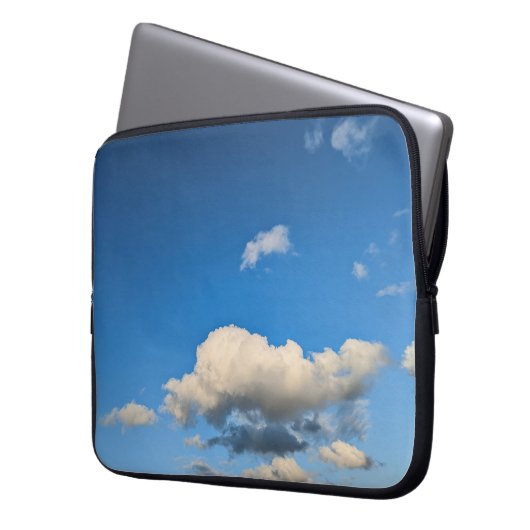 Cremewolke Laptopschutzhülle (Vorderseite Links)