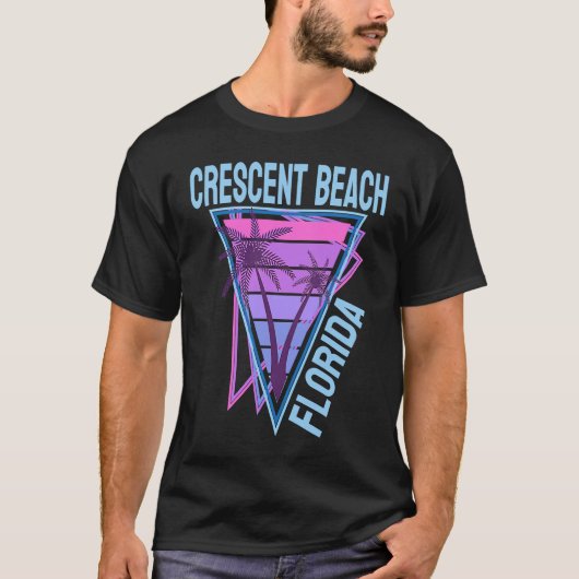 Crescent Beach Vacation 1 T-Shirt (Vorderseite)