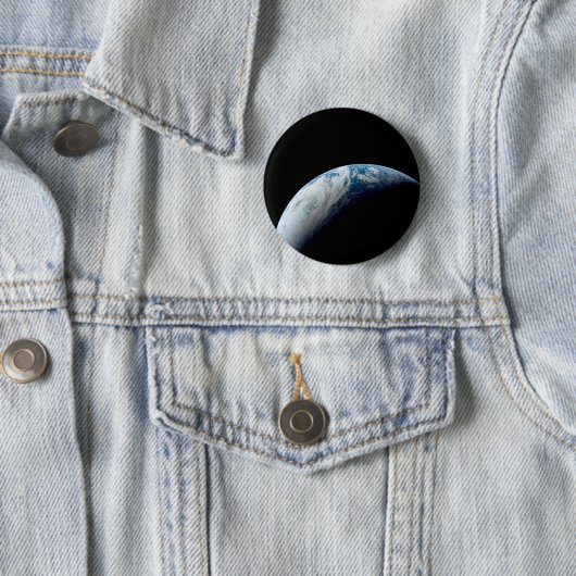 Crescent Earth wurde von der Apollo 4 Mission über Button (Beispiel)