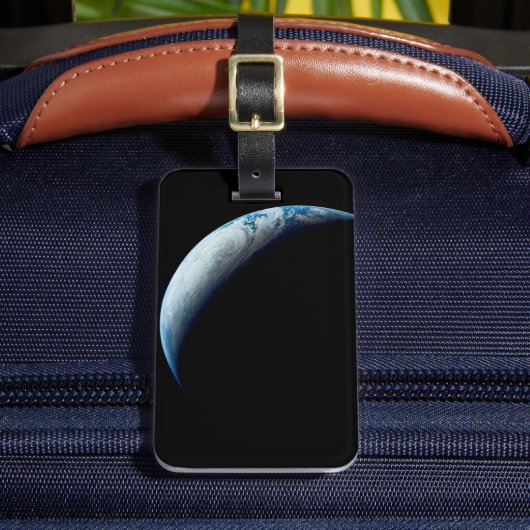 Crescent Earth wurde von der Apollo 4 Mission über Gepäckanhänger (Vorderseite Insitu 2)