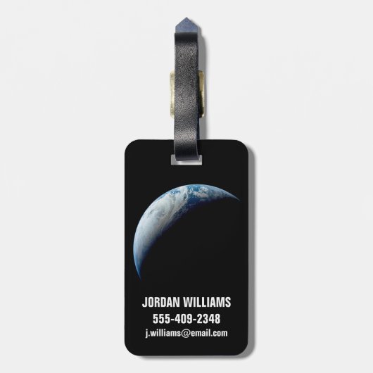 Crescent Earth wurde von der Apollo 4 Mission über Gepäckanhänger (Rückseite vertikal)