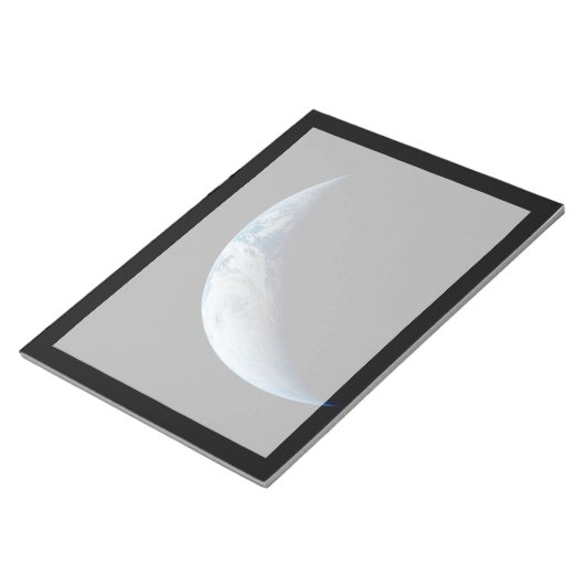 Crescent Earth wurde von der Apollo 4 Mission über Notizblock (angewinkelt)