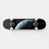 Crescent Earth wurde von der Apollo 4 Mission über Skateboard (Horizontal)