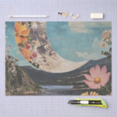 Crescent Moon über serene Landschaft Seidenpapier (Handwerk)