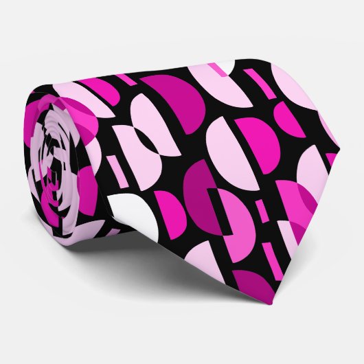 Crescent Pattern 010921 - Magenta Pink Krawatte (Gerollt)
