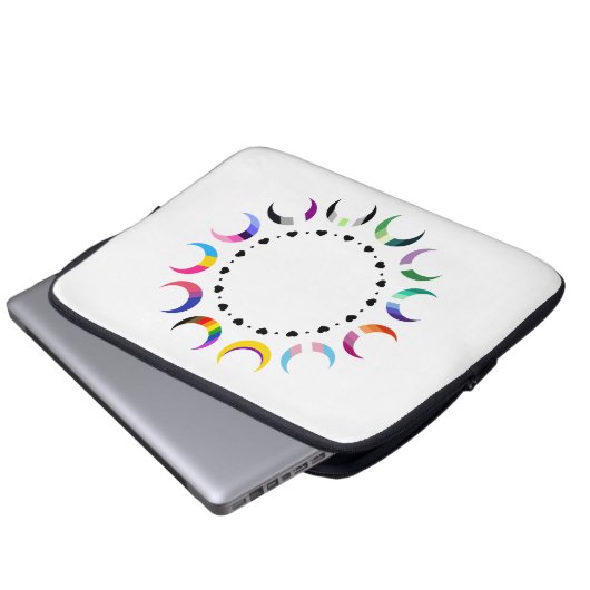 Crescent Pride Moons & Herz Ring Laptopschutzhülle (Vorne Knopf)