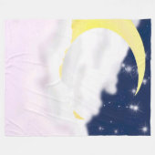 Cresent Moon in Soft Clouds Fleece Blanket (Vorderseite (Horizontal))
