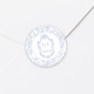 Crest Monogram Dusty Blue Florale Hochzeit Runder Aufkleber