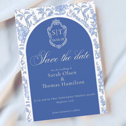 Crest-Monogramm Delft-Blau Florales Skript Save The Date