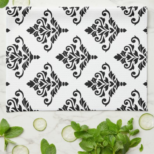Cresta Damask Muster (B) Schwarz Handtuch (Gefaltet)