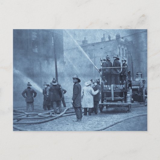 Crew in Aktion - Vintag Postkarte (Vorderseite)