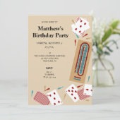 Cribbage Board Game Party Einladung (Stehend Vorderseite)