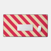 Crimson & Beige Diagonal Stripes Mat – Customize Schreibtischunterlage (Tastatur & Maus)