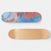 Crimson, Blush, Blau und Gold marmorierter Alkohol Skateboard (Horizontal)