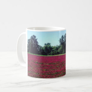 Crimson Clover Field Kaffeetasse