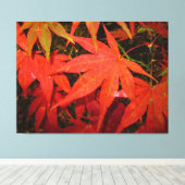Crimson Maple-Blätter - Leinwanddruck (Insitu (Holzboden))