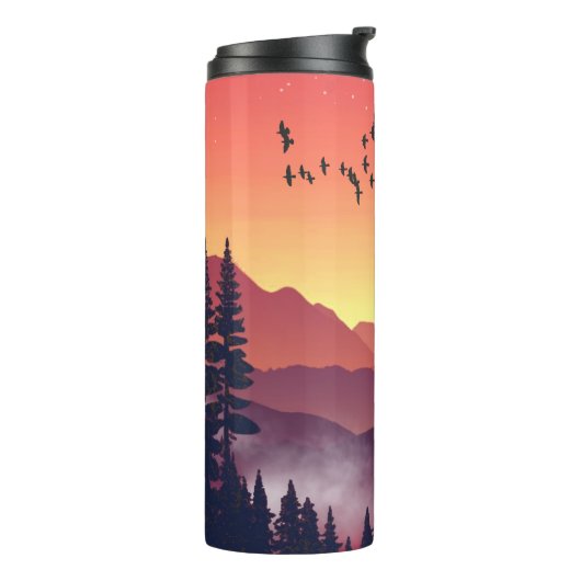 Crimson Mountains Landschaft Thermosbecher (Nach links gedreht)