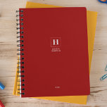 Crimson Red Classic Monogram Personal Weekly Planer<br><div class="desc">Einfaches,  persönliches Schreibpapier-Jahresplaner mit klassischem Monogramm in quadratischem Rahmen. Jährlicher Planer (12 Monate) mit offenen monatlichen Übersichten und wöchentlichen Planungsblättern. Kontakt für Hilfe bei der Personalisierung.</div>