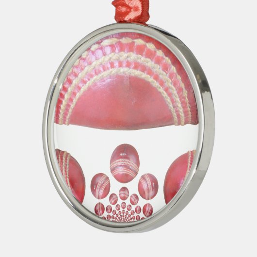 Crimson Spin - Ein wunderschöner Red Cricket Ball Silbernes Ornament (Links)