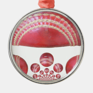 Crimson Spin - Ein wunderschöner Red Cricket Ball Silbernes Ornament