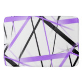 Criss kreuzte die lila und schwarzen Streifen auf Badematte (Vorderseite)