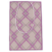 Crisscrossed Happy Lila & Creme, white Karos Wra Mittlere Geschenktüte (Vorderseite)