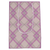 Crisscrossed Happy Lila & Creme, white Karos Wra Mittlere Geschenktüte (Rückseite)