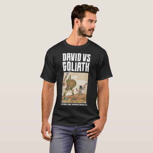 Critical Hit Funny RPG Joke Meme DM David Goliath T-Shirt (Vorne ganz)