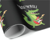 Croc N Roll Funny Crocodile Pun Dark BG Geschenkpapier (Rolleneckpunkt)