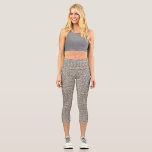 Crochet Embroidery Creation Capri Leggings