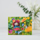 Crocheted Fairy mit gelben Blumen Feiertagspostkarte (Stehend Vorderseite)