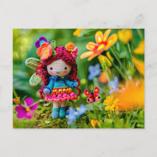 Crocheted Fairy mit gelben Blumen Feiertagspostkarte