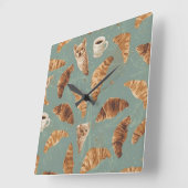 Croissant Crawl Cats, Coffee & French Bakery Chaos Quadratische Wanduhr (Winkel)