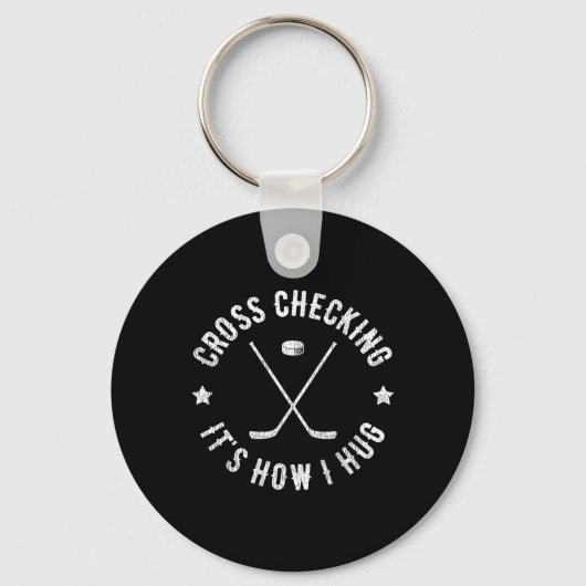 Cross Checking, so umarme ich - Lustiger Eishockey Schlüsselanhänger (Vorderseite)