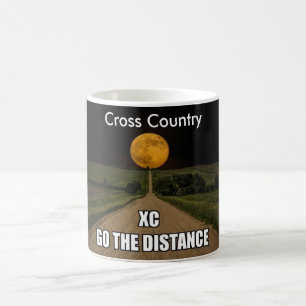 Cross Country. Gehen der Abstand Kaffeetasse
