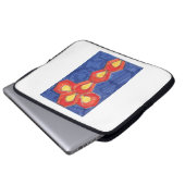 Cross Motif Neoprene Laptop Sleeve (Vorne Knopf)
