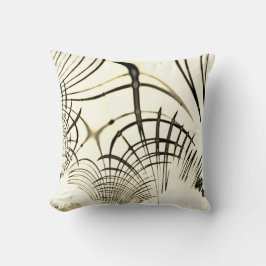 Crossed-nut-braune oder khaki gebogene Spuren in B Kissen