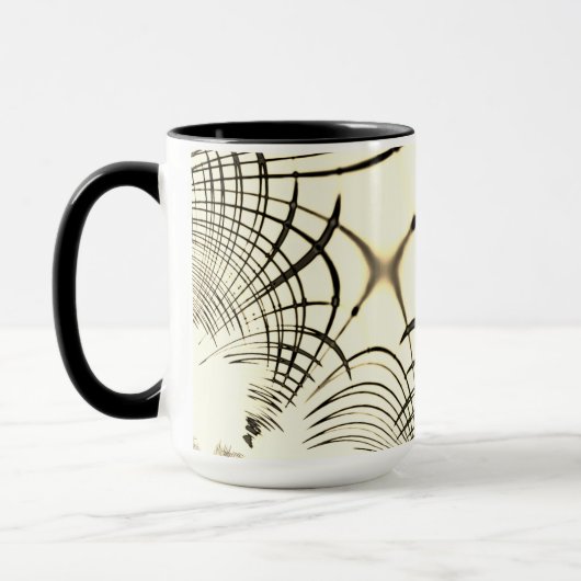 Crossed-nut-braune oder khaki gebogene Spuren in B Tasse (Links)