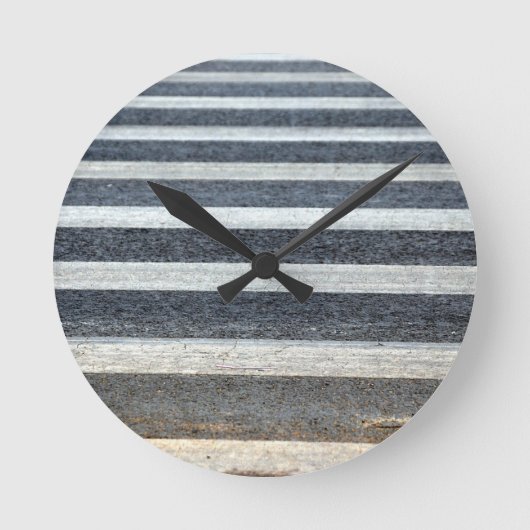 Crosswalk oder Zebra Crossing Runde Wanduhr (Vorderseite)