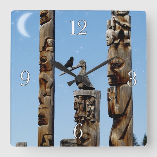Crow & Totem Poles, die amerikanische Kunstuhr Quadratische Wanduhr (Vorderseite)