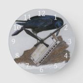 Crow und Harmonica Runde Wanduhr (Vorderseite)