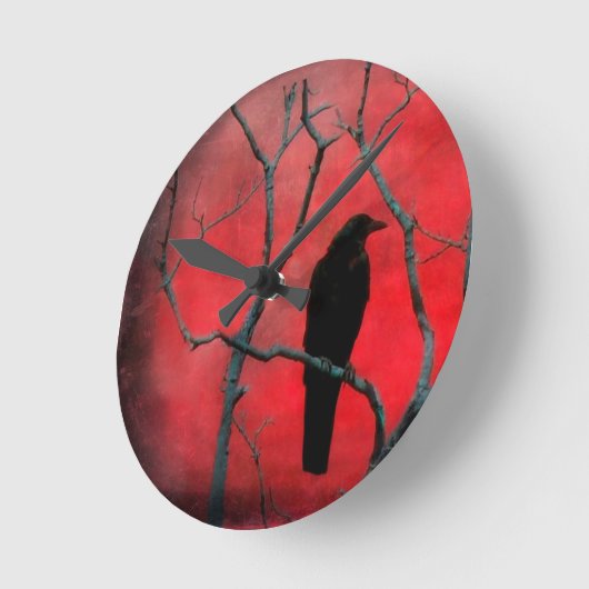 Crow Watcher Runde Wanduhr (Winkel)