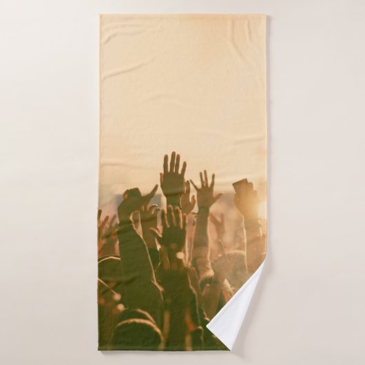 Crowd at concert - Retro-Stil Fotokonzert, Badehandtuch (Badehandtuch)