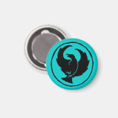 Crowfoot Magnet (schwarz/hellblau) (Vorderseite/Rückseite)