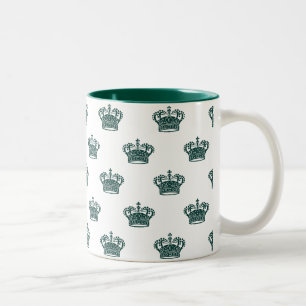 Crown 01 - Jäger Green on White Zweifarbige Tasse