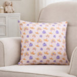 Crown & Carriage Kissen<br><div class="desc">👑Add a touch of storybook charm to your space with the Crown & Carriage Throw Pillow. This enchanting accent pillow features a whimsical fairy tale-inspired pattern on a soft peach background, showcasing golden magic lamps, majestic purple castles, and a regal genie character surrounded by sparkling stars. Whether styled in a...</div>